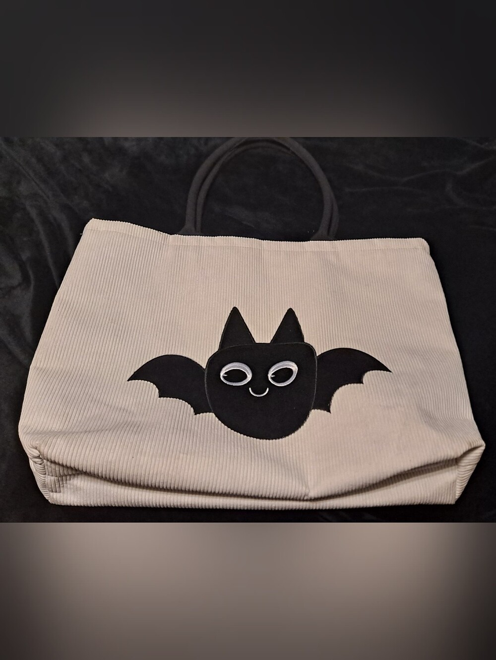 Cute Bat Appliqué Beige Tote Bag